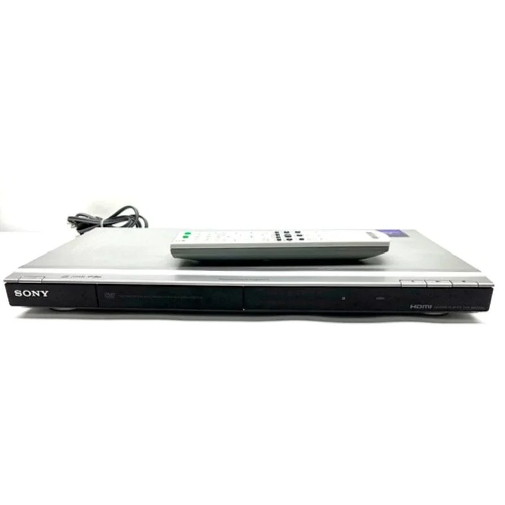 Sony DVD Player with Remote‎ Control / DVP-NS700H